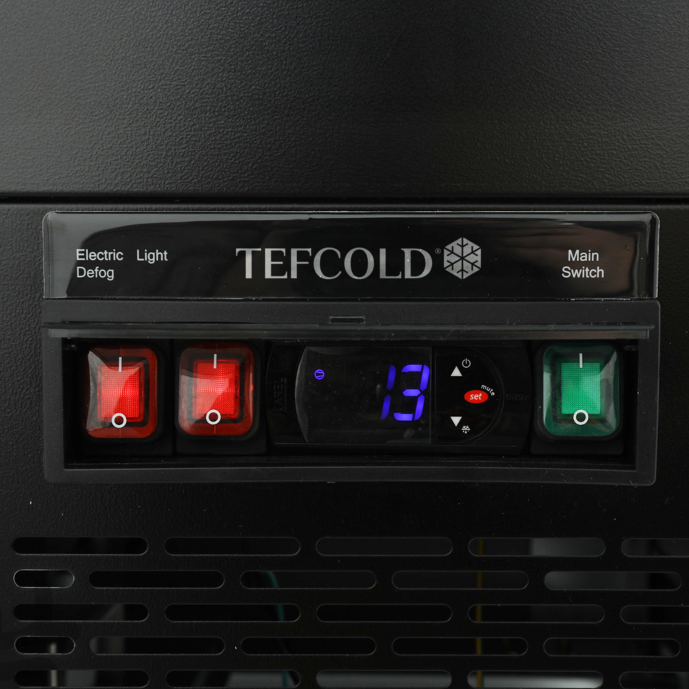 TEFCOLD PDA3-CTF150B-1 Chilled Display Cabinet - Image 2